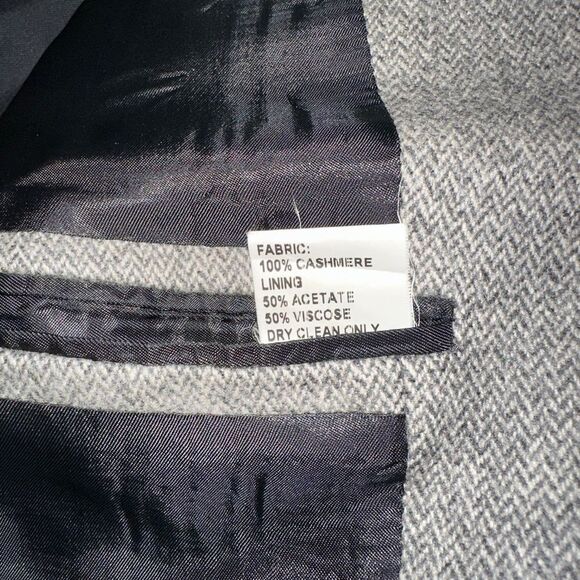 Bachrach Gray 100% Cashmere Overcoat - Picture 4 of 7